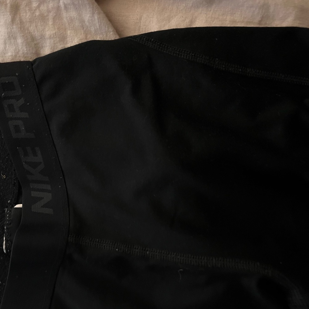 women’s nike pro leggings!